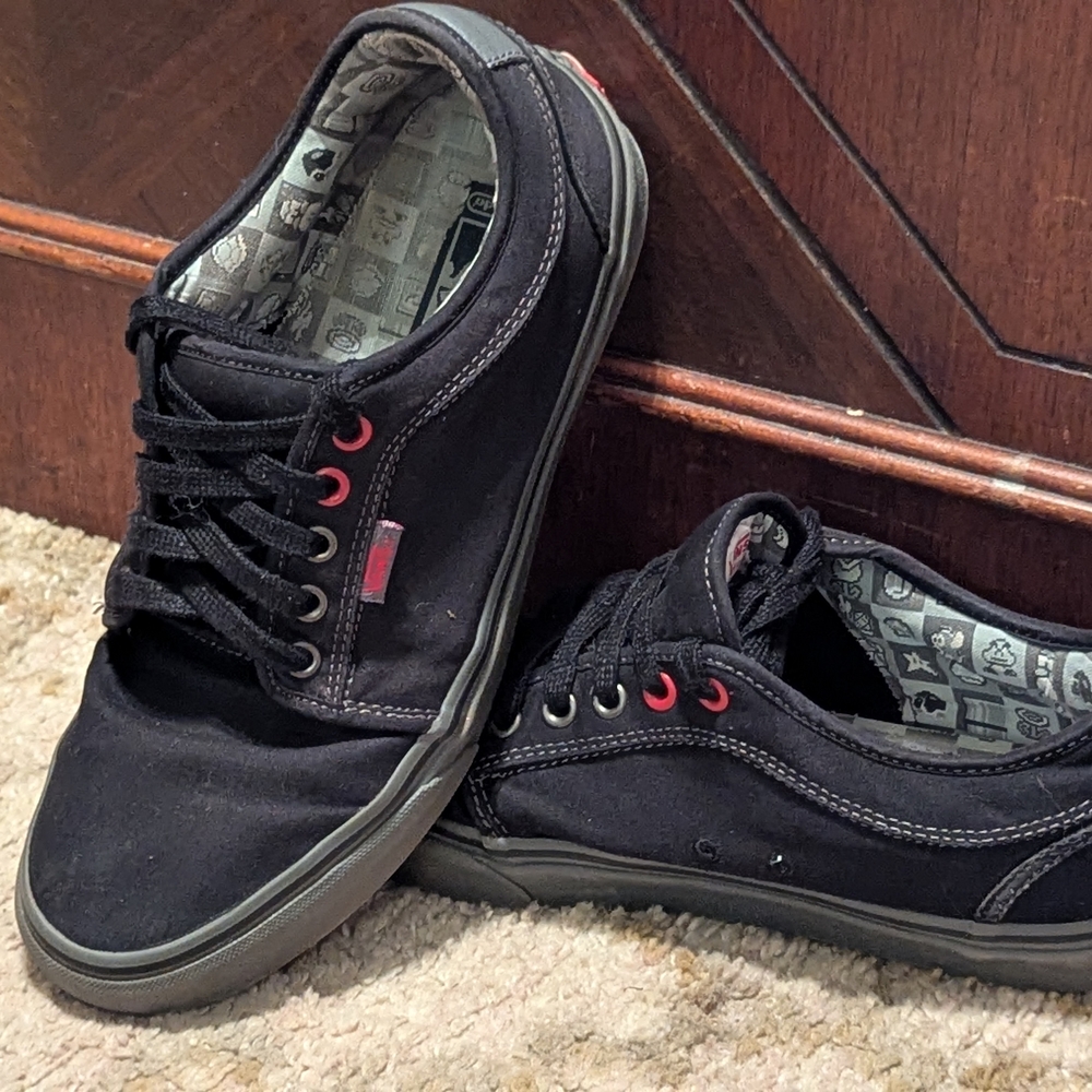 Vans Black Canvas Limited Edition Nintendo Men's Sneakers